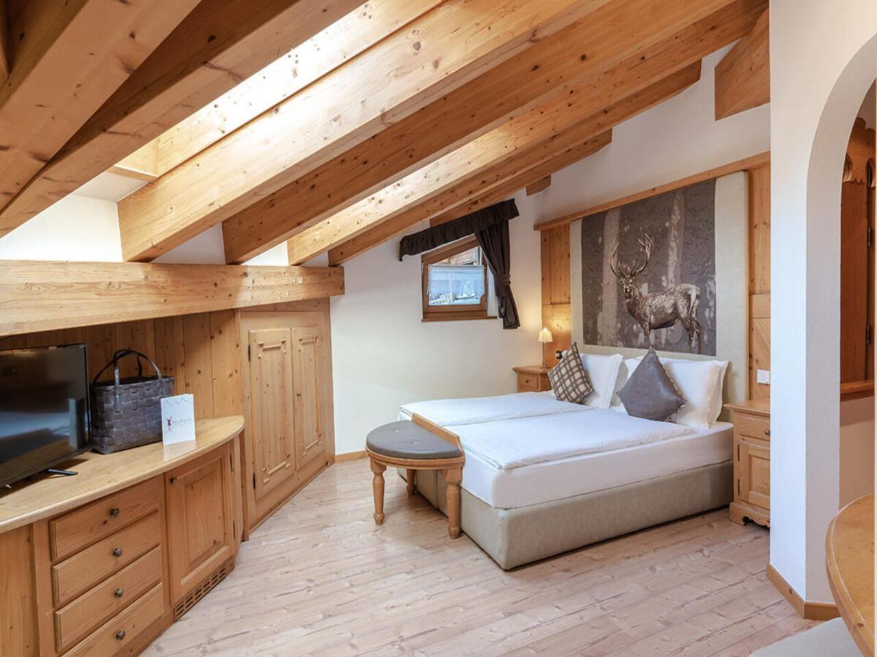 Hotel Madonnina Resort And Wellness Soraga di Fassa Exterior foto