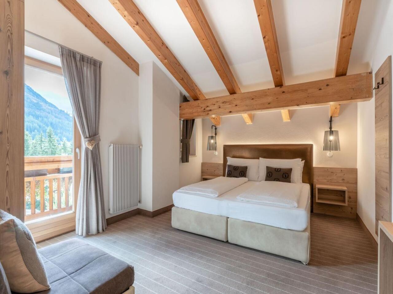 Hotel Madonnina Resort And Wellness Soraga di Fassa Exterior foto